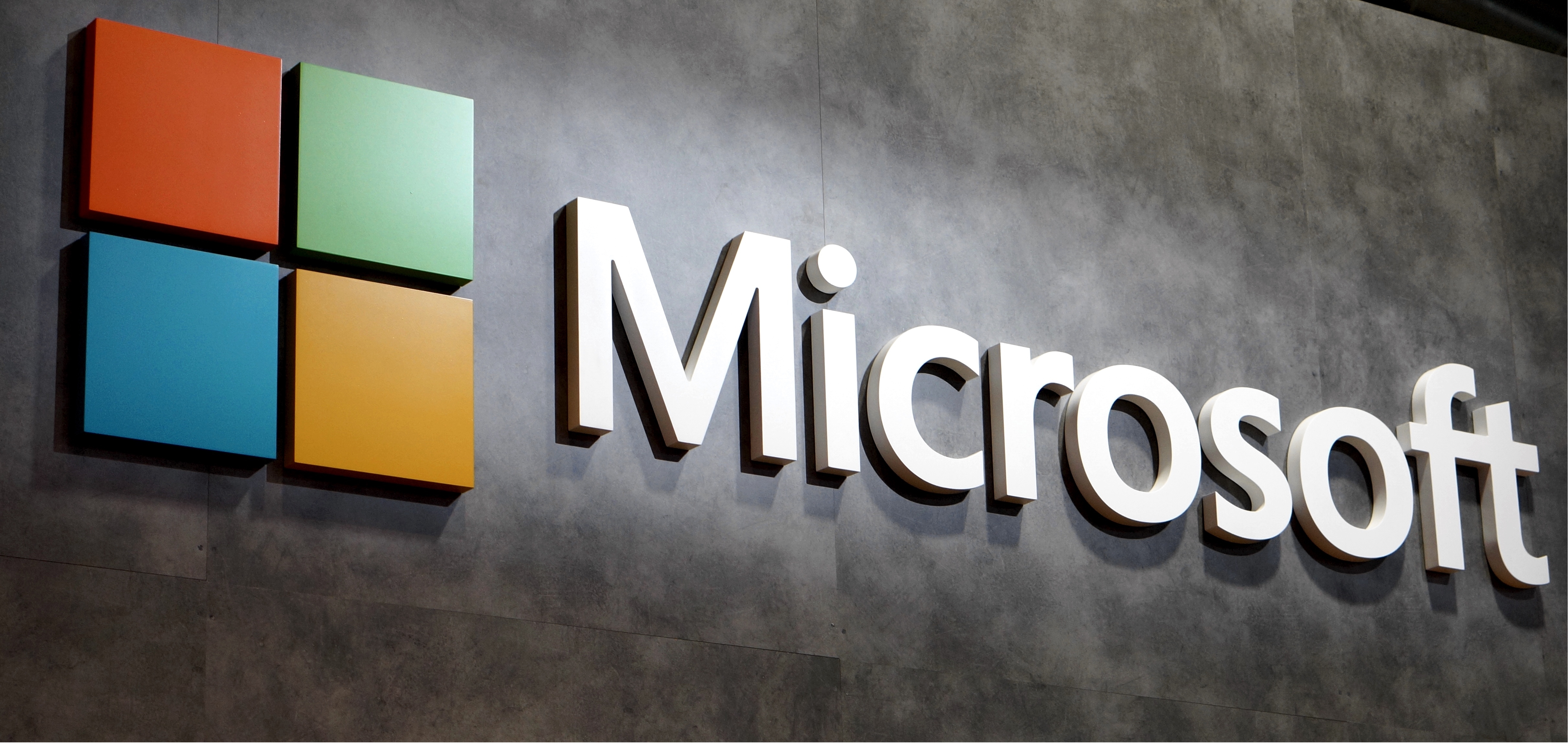 Microsoft ужесточила условия поставок для клиентов из России