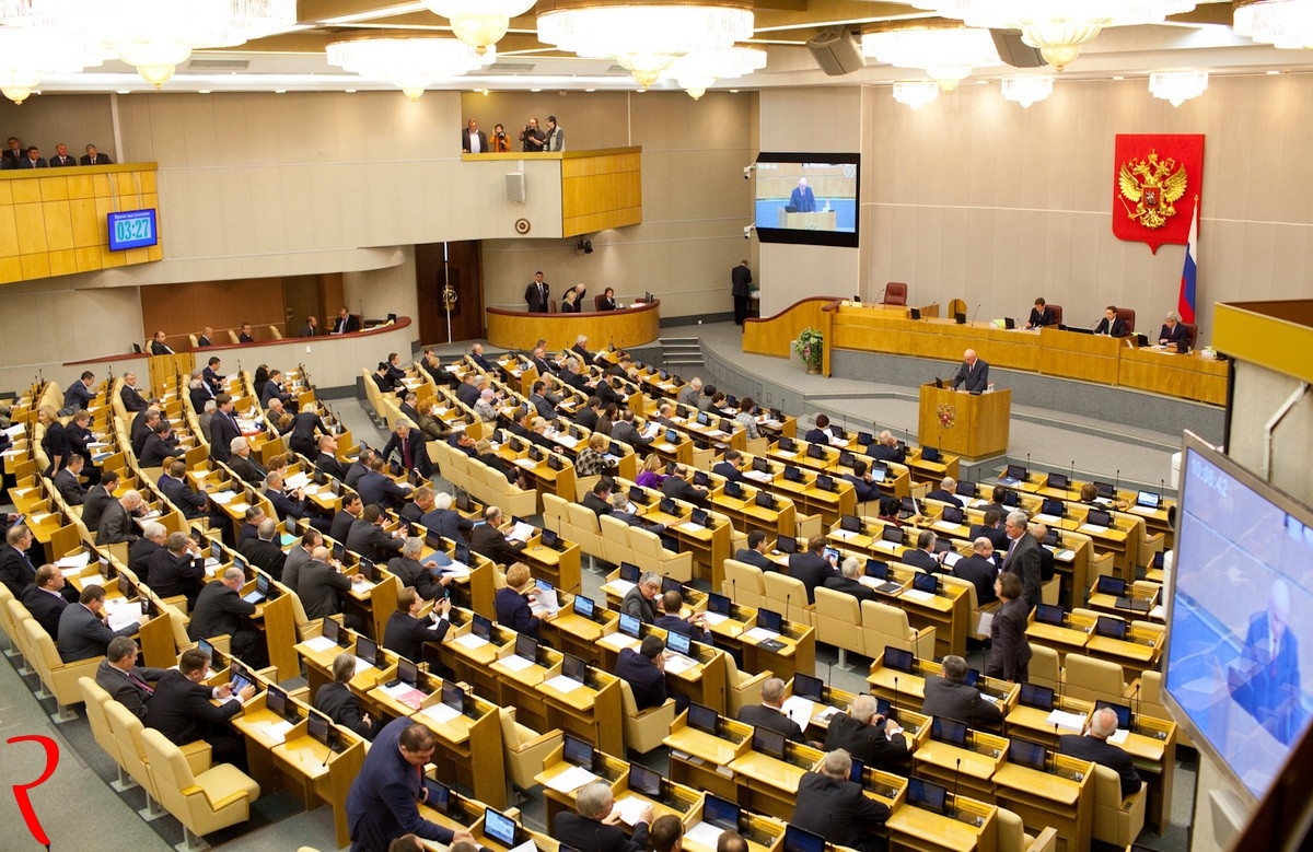 Госдума приняла в первом чтении законопроект об ужесточении ответственности за подкуп и сговор