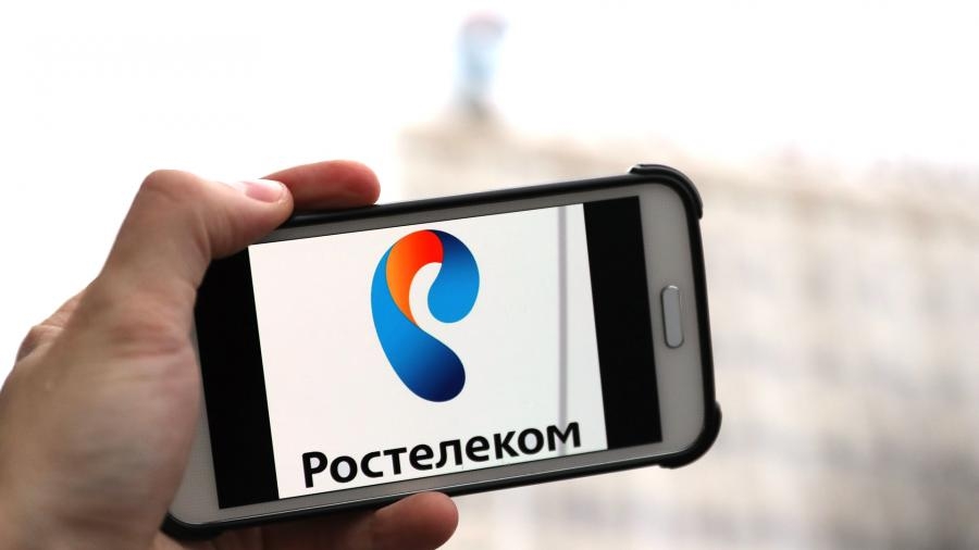«Ростелеком» хочет перевести чиновников на смартфоны с российской ОС с 2019 года
