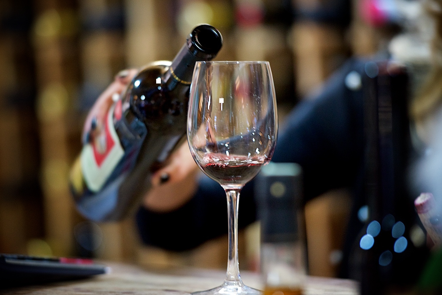 ФАС выступила против предложения ограничить госзакупки иностранных вин