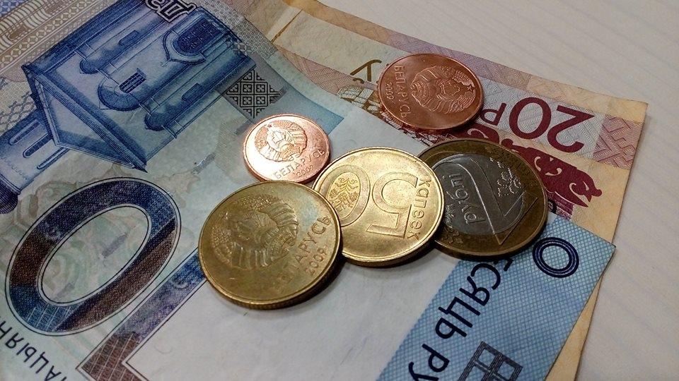 Власти Белоруссии намерены запретить госзакупки за инвалюту