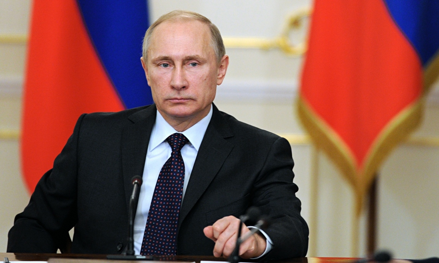Путин призвал госкомпании в закупках отдавать приоритет российским производителям