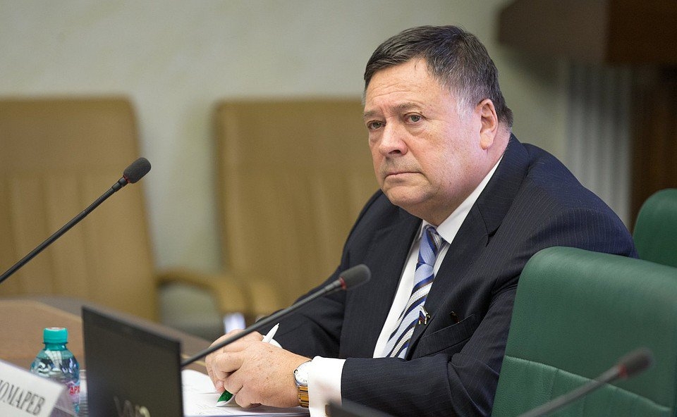 Совет Федерации предлагает пересмотреть концепцию госзакупок
